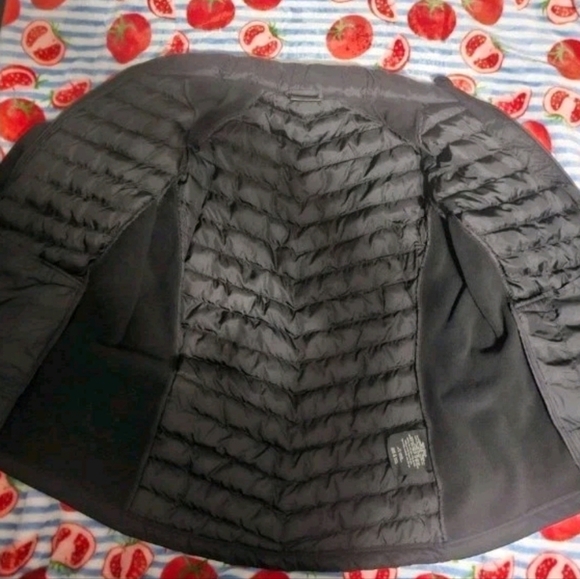 Black Puffer Sweater - Picture 2 of 3